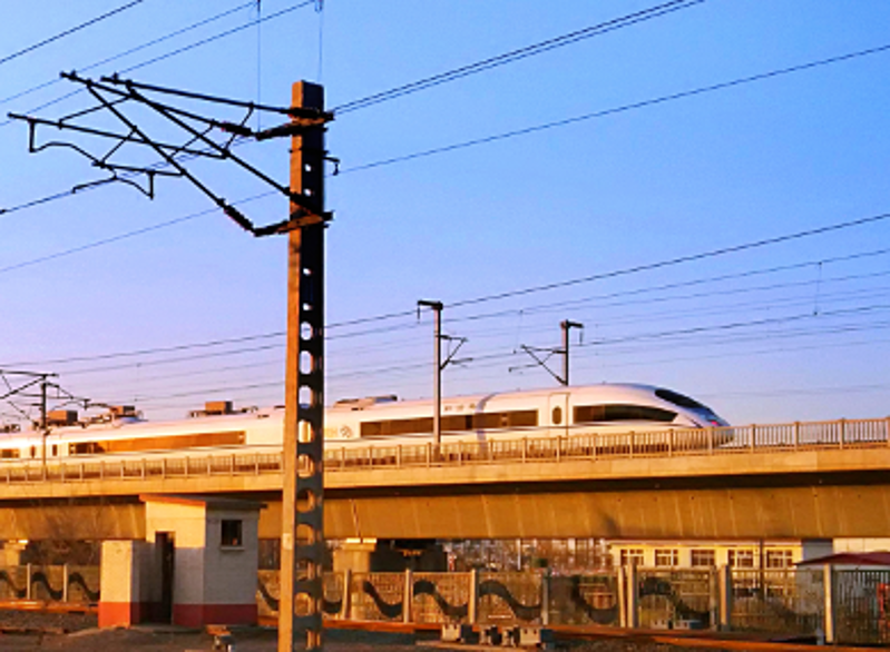 公用事業(yè)、基礎設施及城鎮(zhèn)化建設